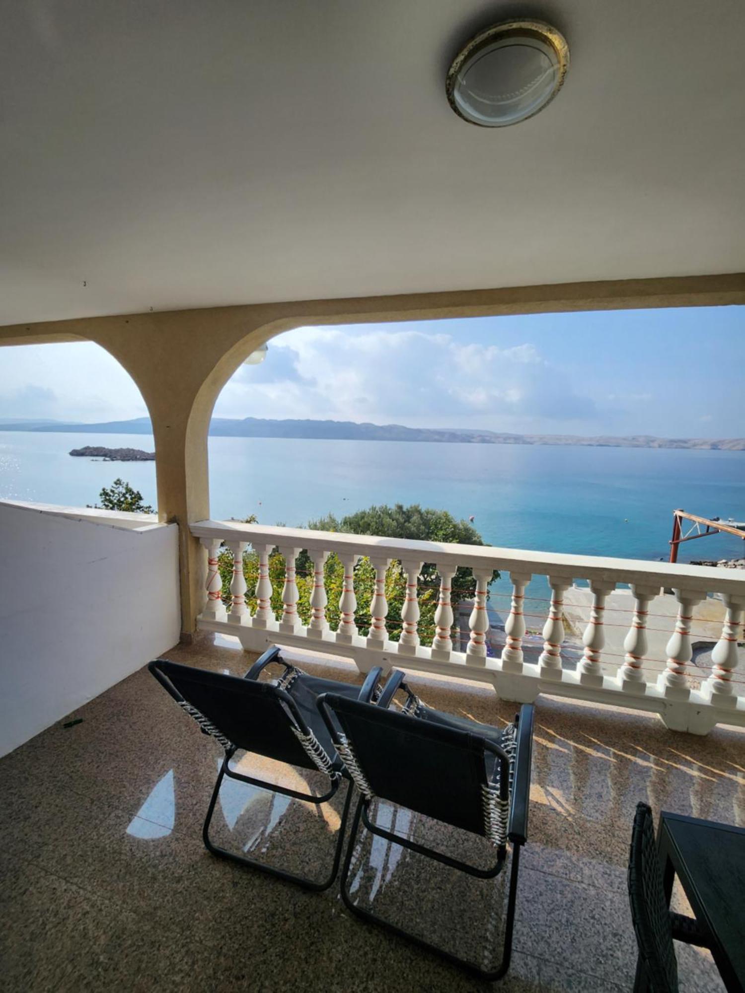 Apartmán Lucija Karlobag Exteriér fotografie